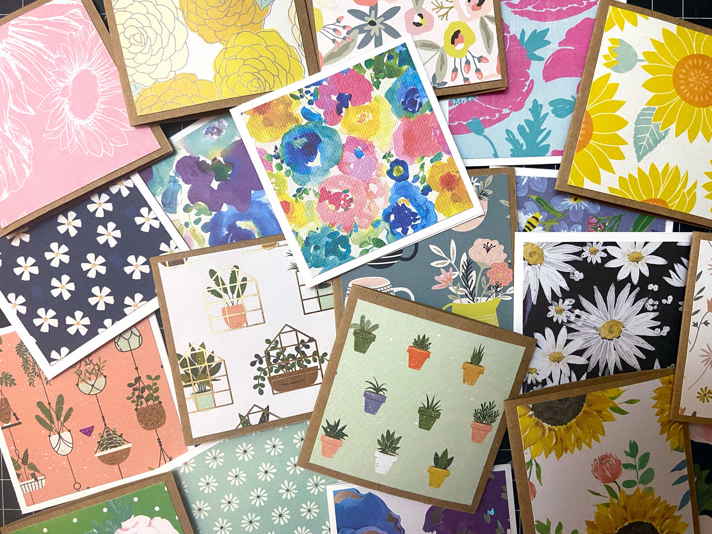 Assorted mini notecards