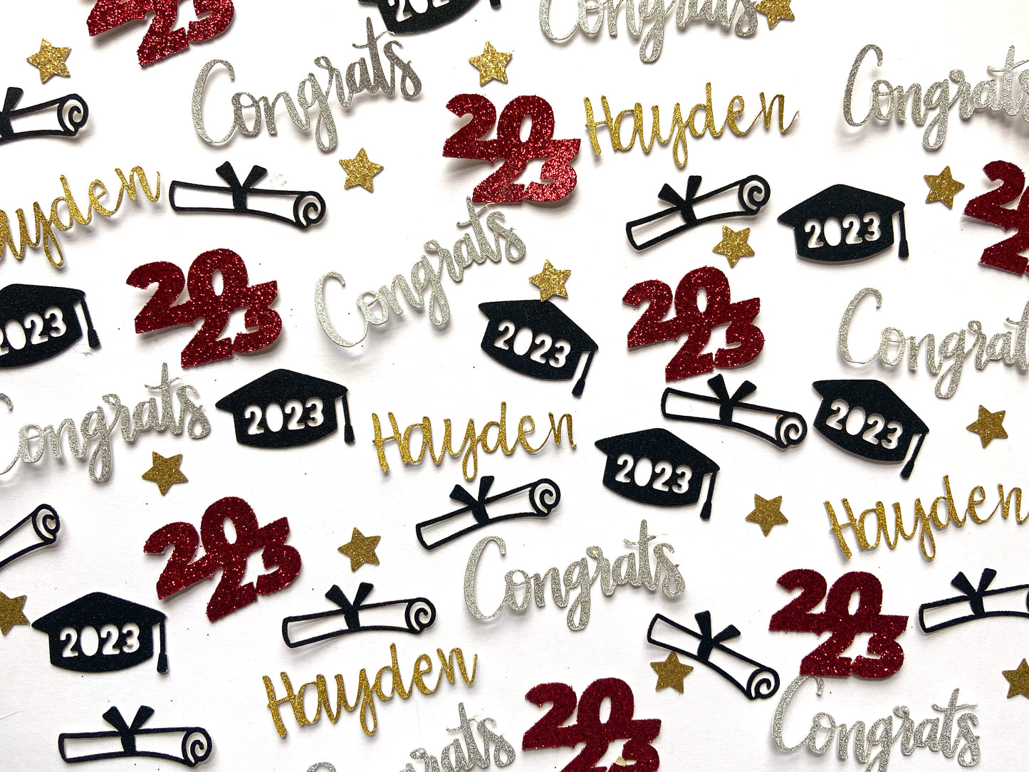 Personalized graduation confetti